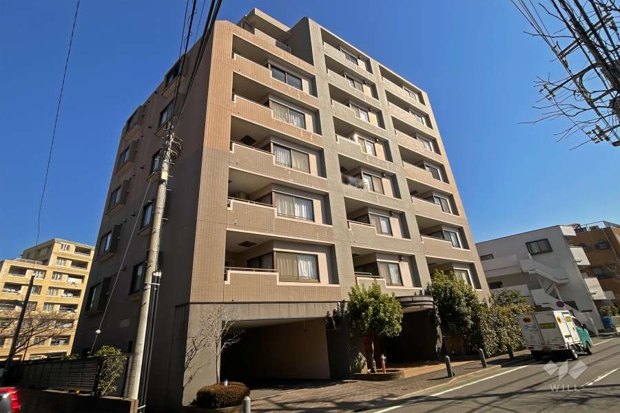 クレール五反野ステーションフロントの外観（南西側から）