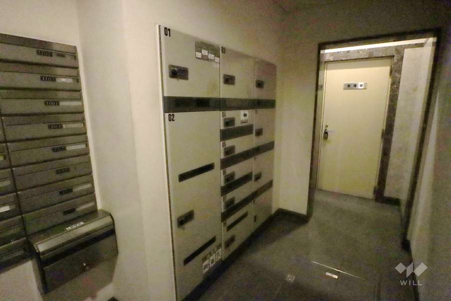 宅配ボックスと共用ポスト