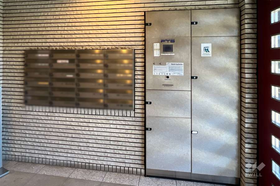 宅配ボックスと共用ポスト