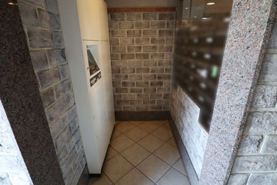 共用ポストと宅配ボックス