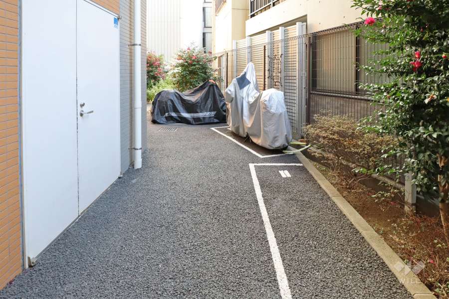 バイク置場