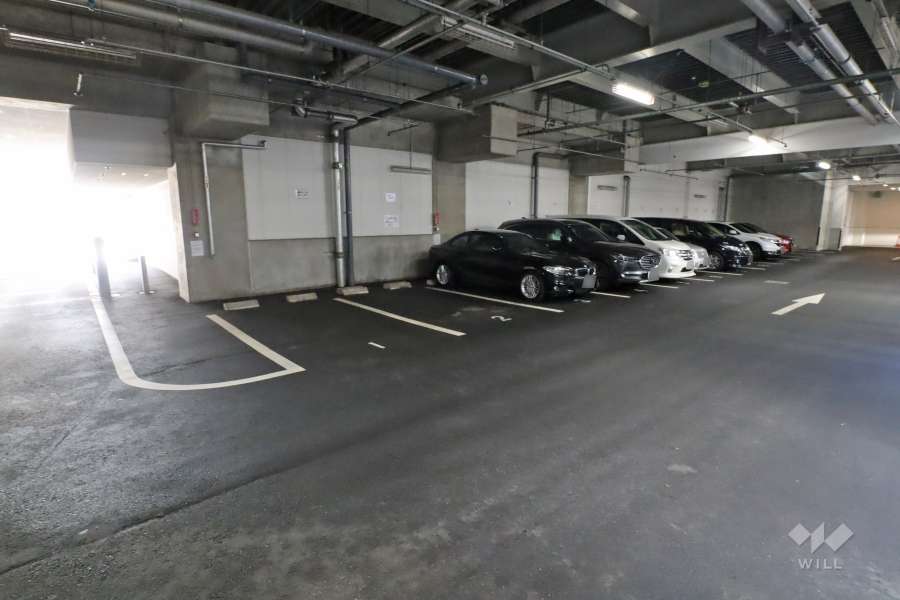 敷地内駐車場（屋内平面式）