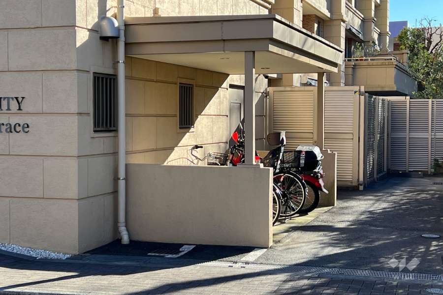 駐輪場・バイク置場