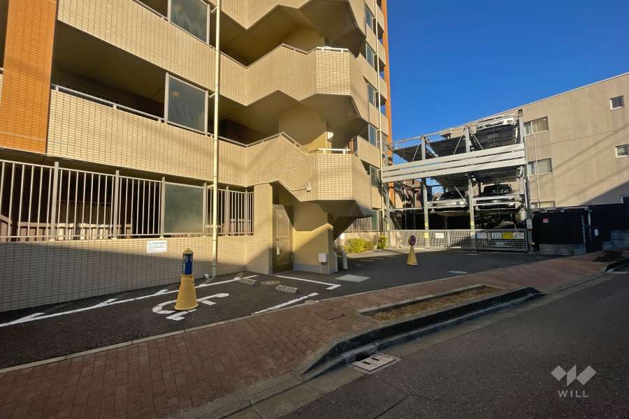 敷地内駐車場（屋外機械式）