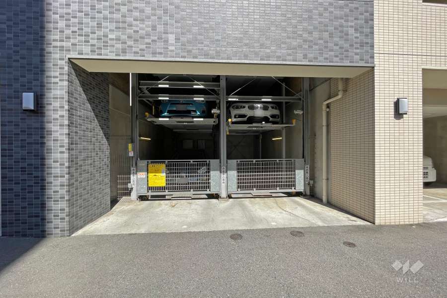 敷地内駐車場（屋内機械式）
