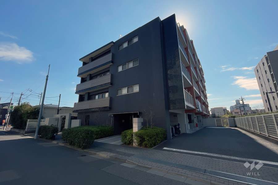 サンクレイドル西新井ヴィヴァーレの外観（南東側から）