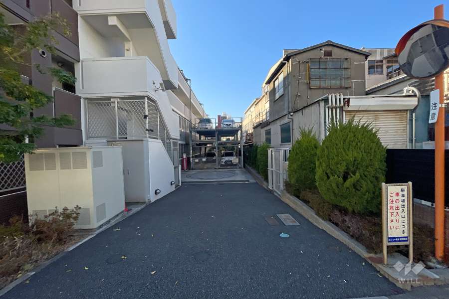 敷地内駐車場（屋外機械式）