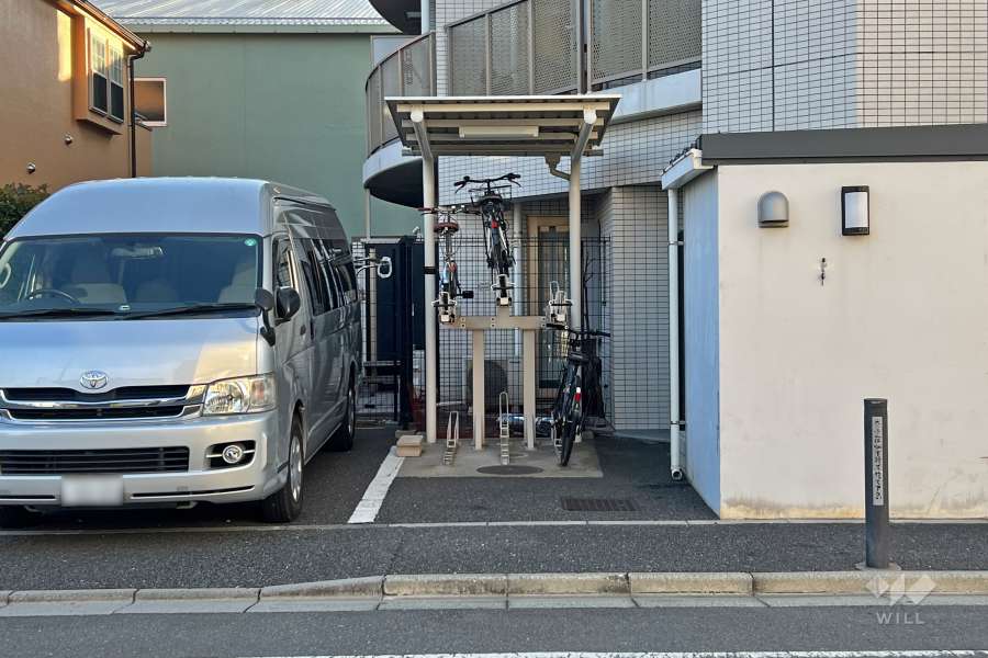 駐輪場（ラック式）