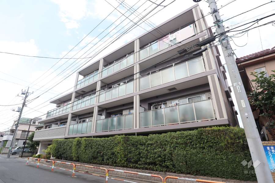 グローベルザプレイス舎人親水公園の外観（南側から）