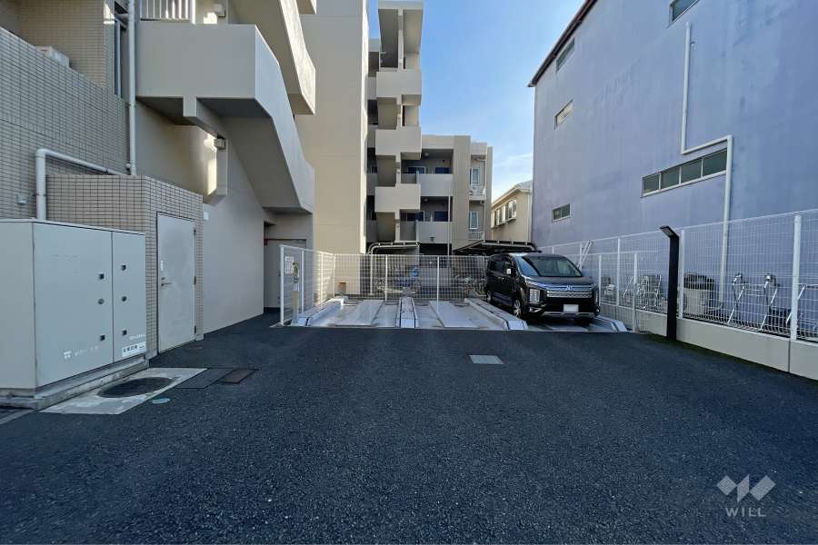 敷地内駐車場（屋外機械式）