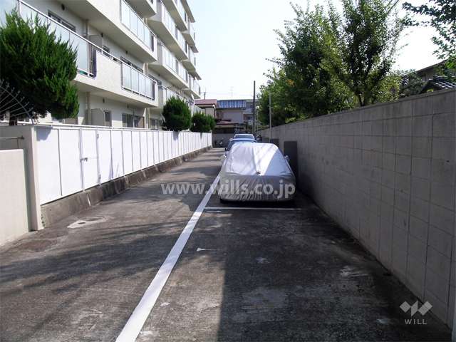 敷地内駐車場