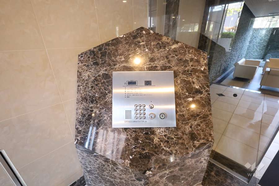 オートロックの操作盤　
