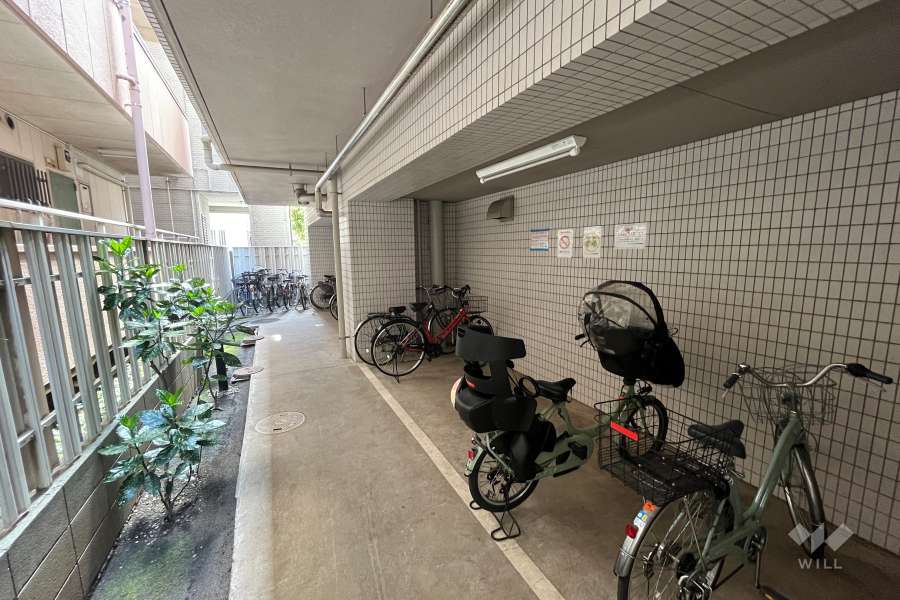 駐輪場