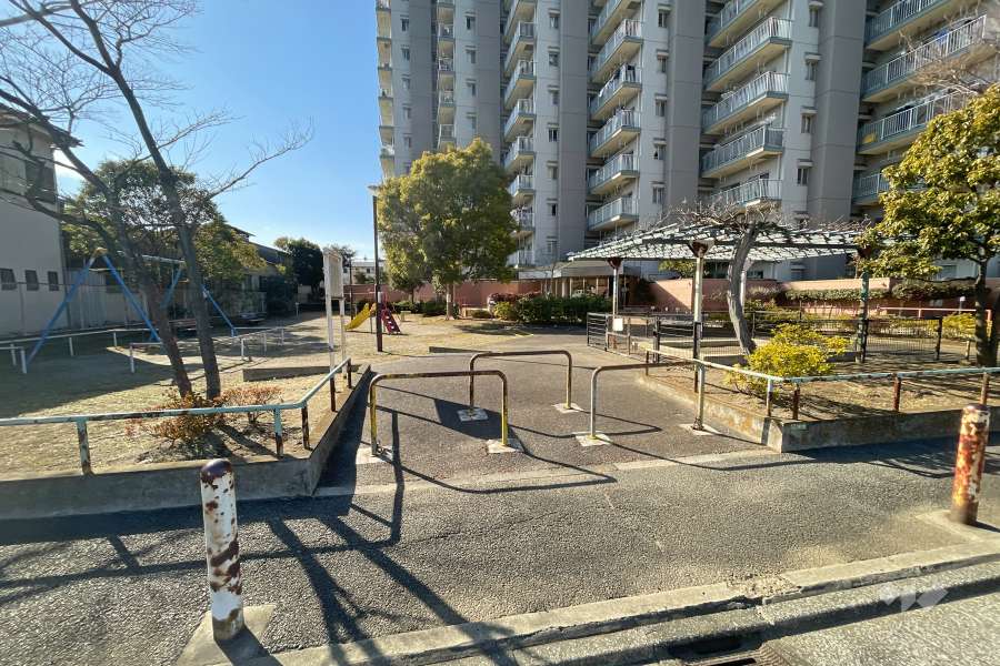 敷地内の公園