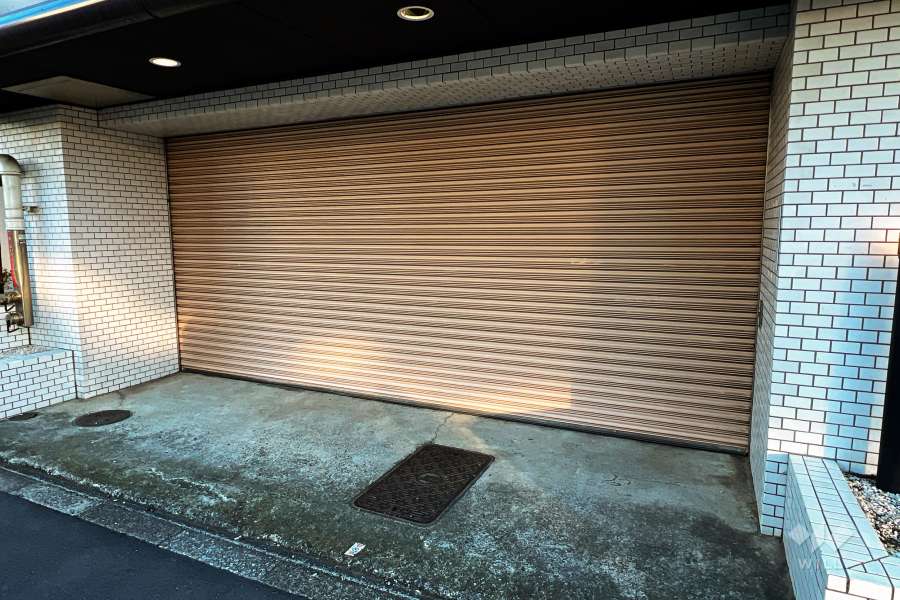 敷地内駐車場（屋内平面式）