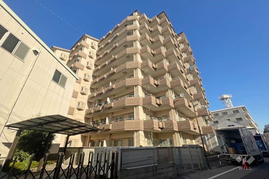 セントエルモ綾瀬の外観（南側から）