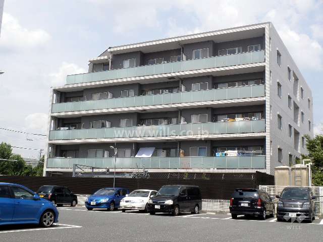 アパガーデンコート箕面牧落の外観(南西側から)
