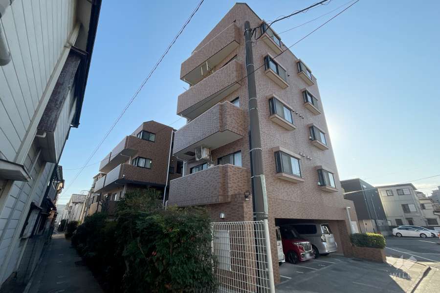 ライオンズマンション亀有第5の外観（北側から）