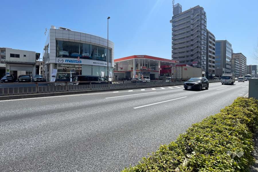 敷地東側の前面道路　