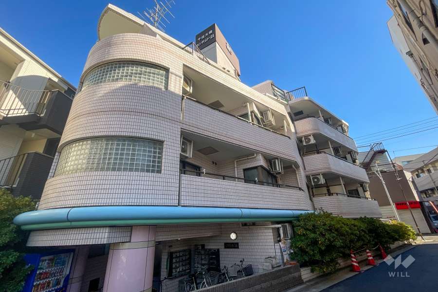 千住大橋センチュリー21の外観（南西側から）