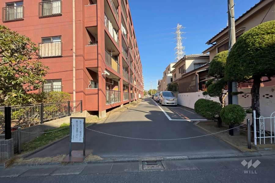 駐車場の出入り口