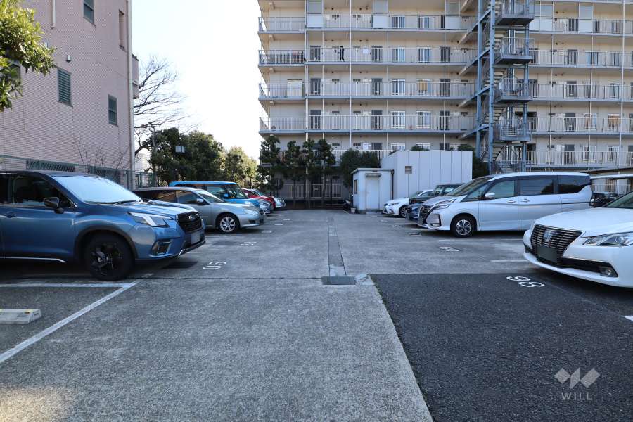 敷地内駐車場（屋外平面式）