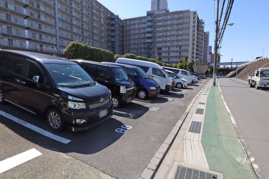 敷地内駐車場（屋外平面式）