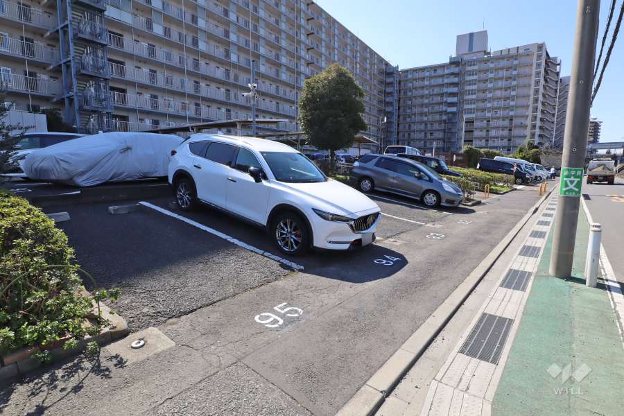 敷地内駐車場（屋外平面式）