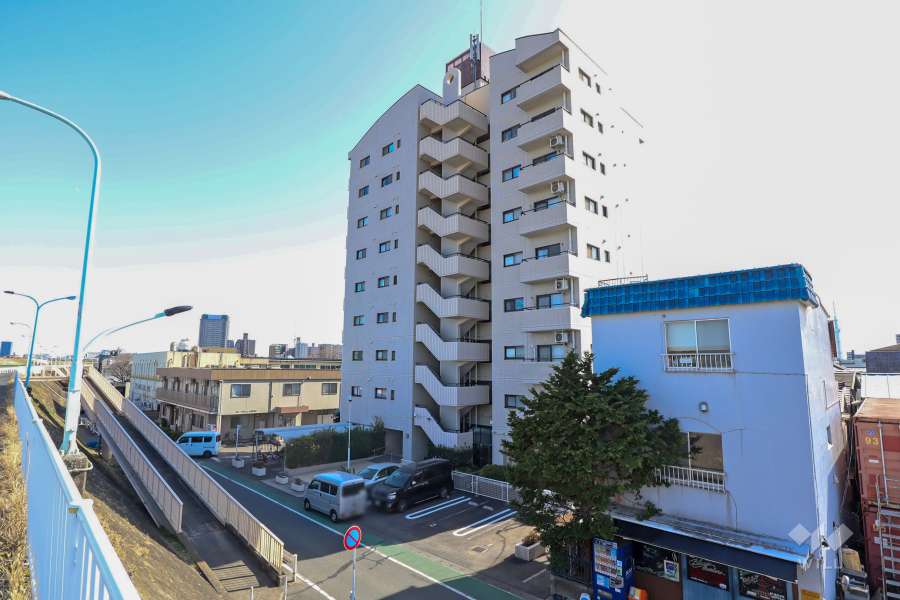 北千住ビューハイツン（北西側から）