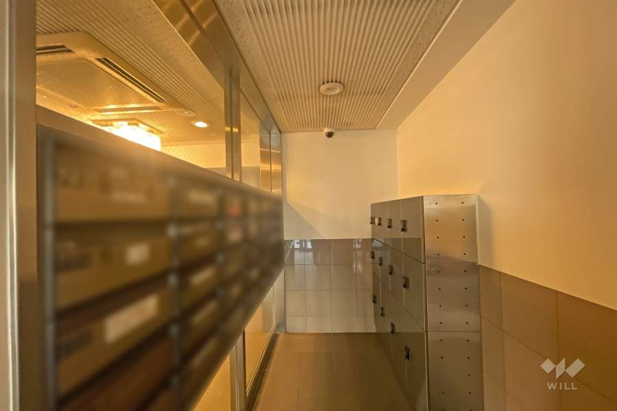 共用ポストと宅配ボックス