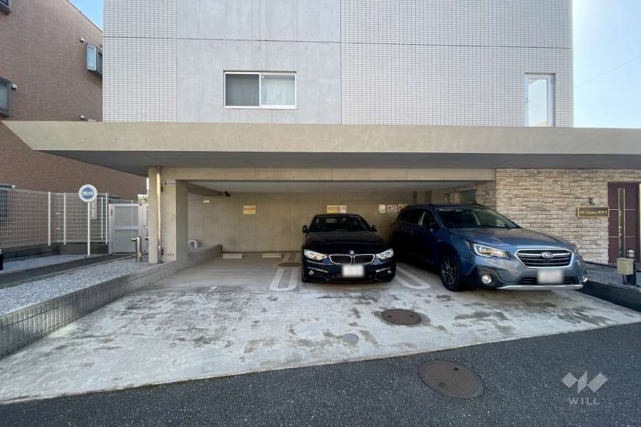 敷地内駐車場（屋内平面式）