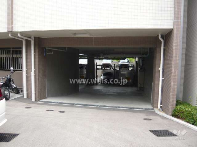 駐車場入口