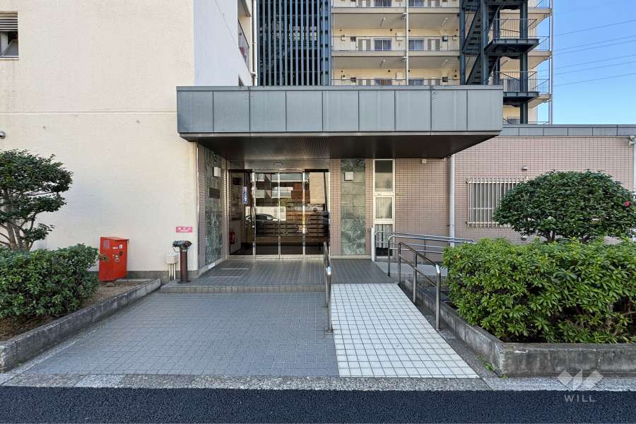 エントランスアプローチ