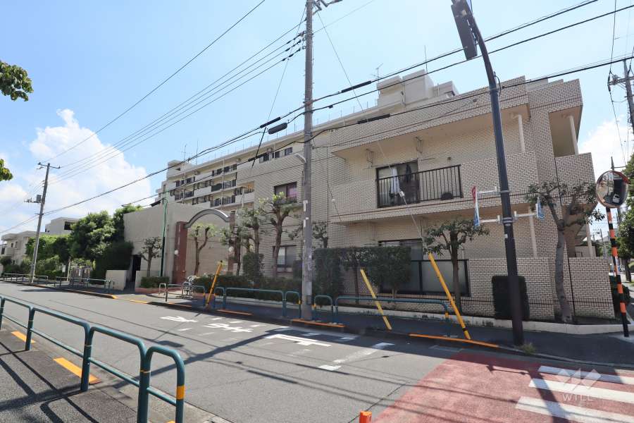 グレイスコート竹ノ塚の外観(北西側から)