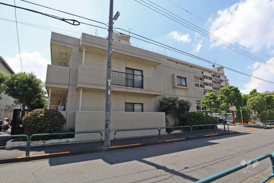 グレイスコート竹ノ塚の外観(北東側から)