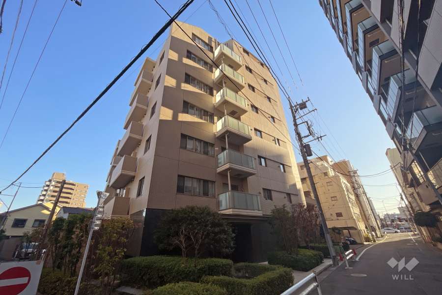 イニシア北千住の外観（北西側から）