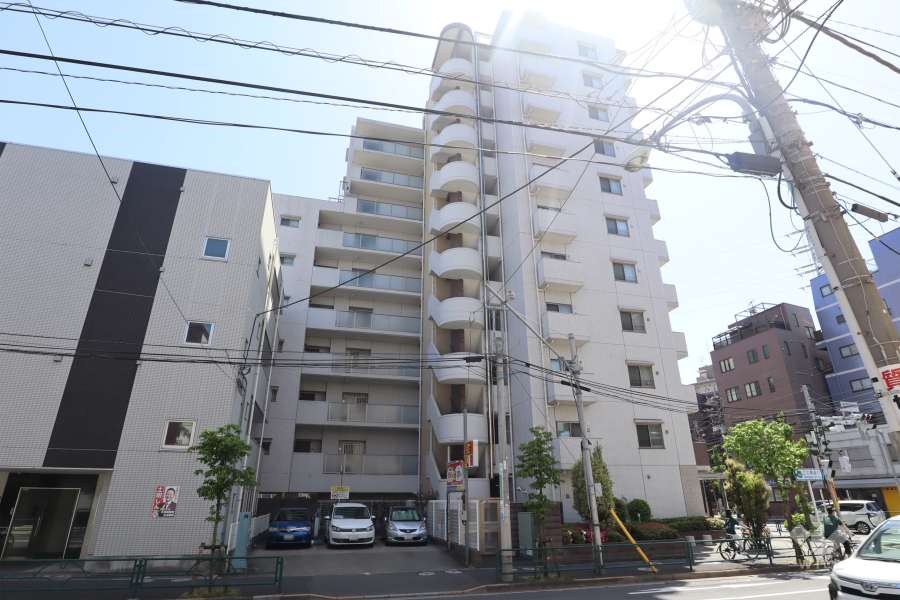 エクセレントシティ綾瀬の外観（北側から）