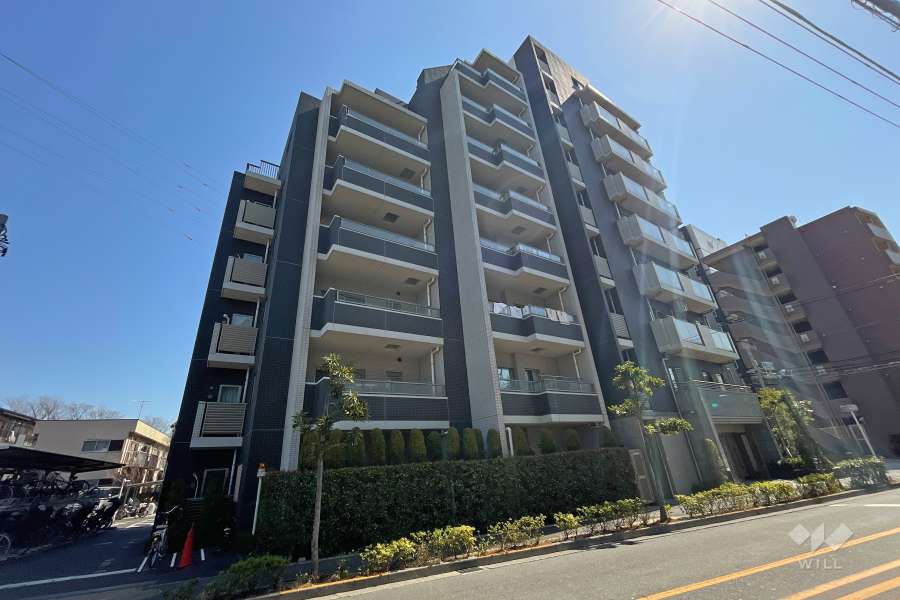 キャヴィム綾瀬の外観（北西側から）