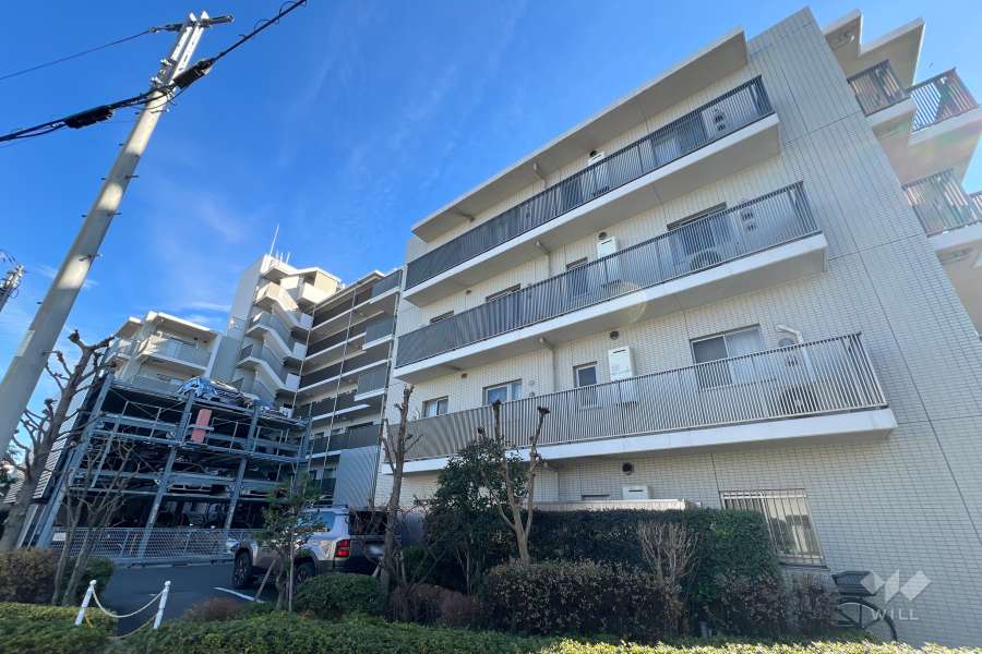 デュオ北千住の外観（北西側から）