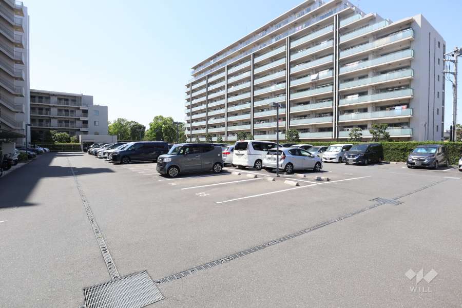 敷地内駐車場（屋外平面式）