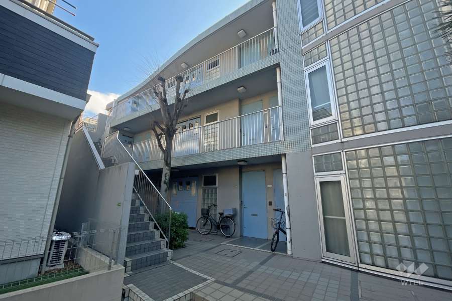 グリーンプラザ綾瀬2の外観（北西側から）