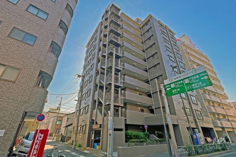 キャッスルマンション五反野の外観（北西側から）