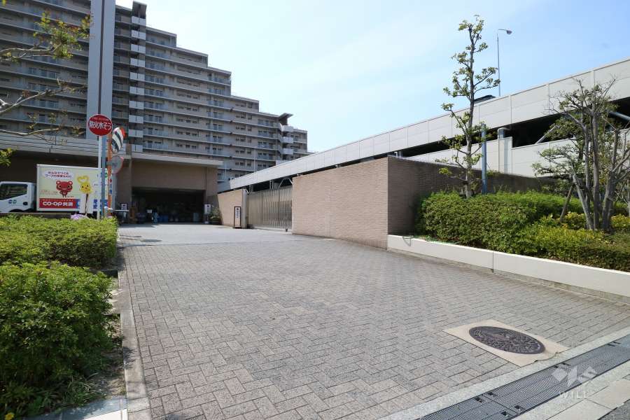 駐車場の出入り口