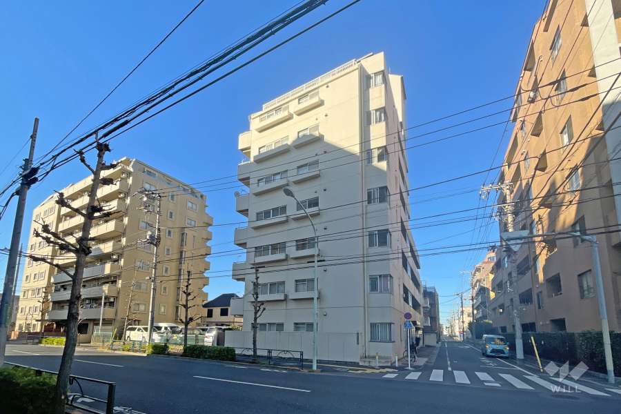 グリーンパーク綾瀬公園通り２の外観（北東側から）