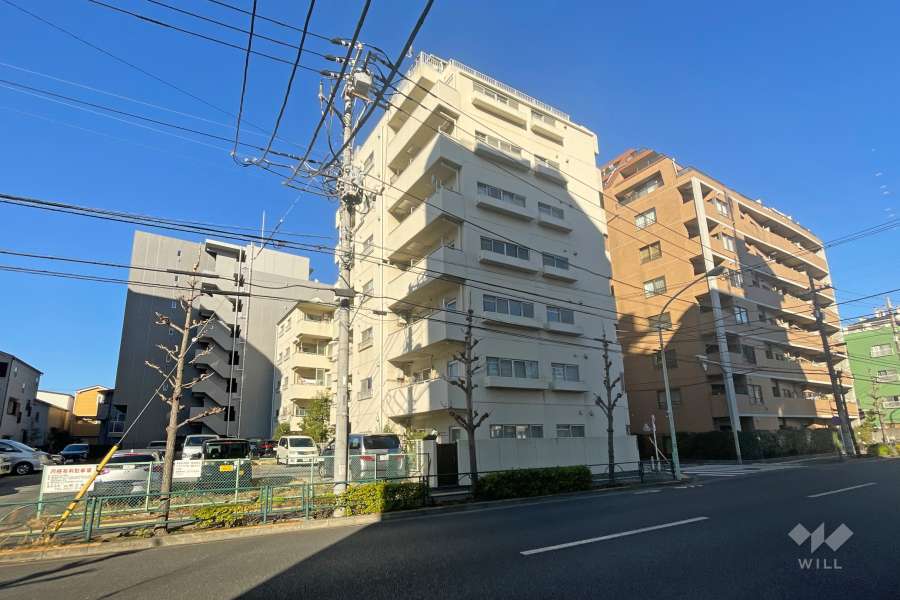 グリーンパーク綾瀬公園通り２の外観（南東側から）