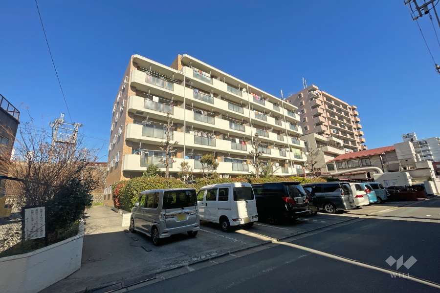 千住第２ローヤルコーポの外観（南西側から）