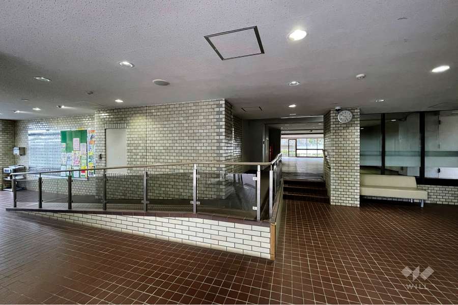 エントランスホール