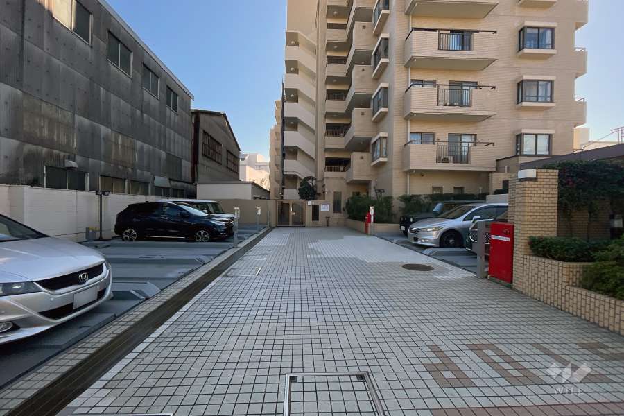 敷地内駐車場（屋外機械式）