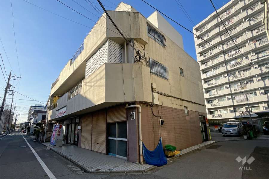 東和マンションの外観（南東側から）