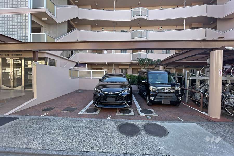 敷地内駐車場（屋外平面式）